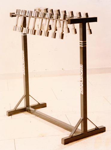 0019CHROME DUMBELLS RACK (Hanging)