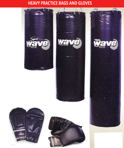 0045BOXING  PRACTICE BAGS & GLOVES